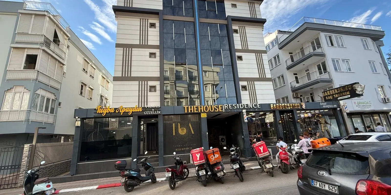 THE HOUSE RESİDENCE